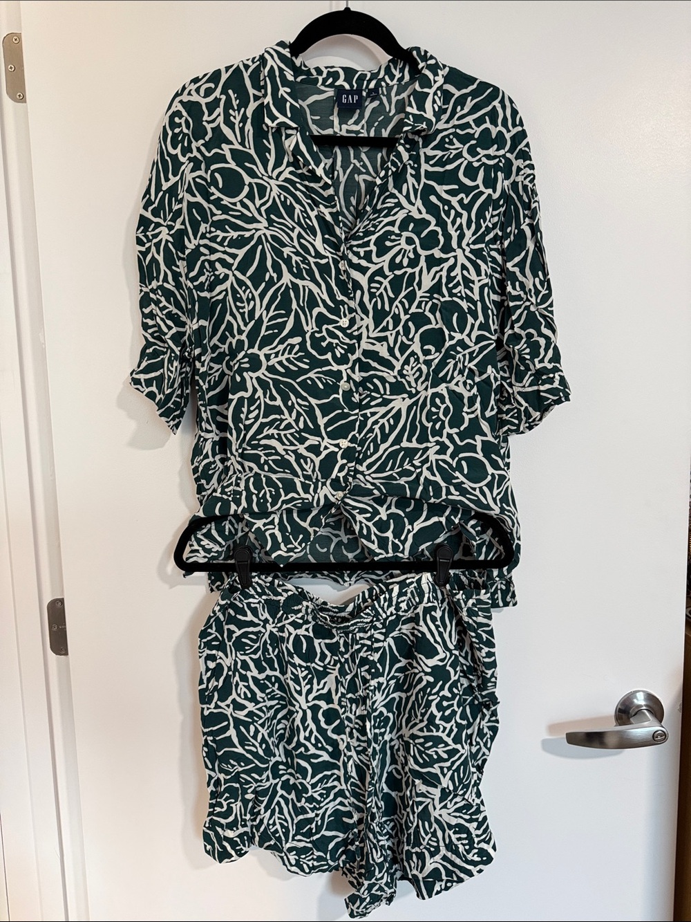 GAP Dark Green and White Abstract Print Button-Down Shirt with Matching Shorts